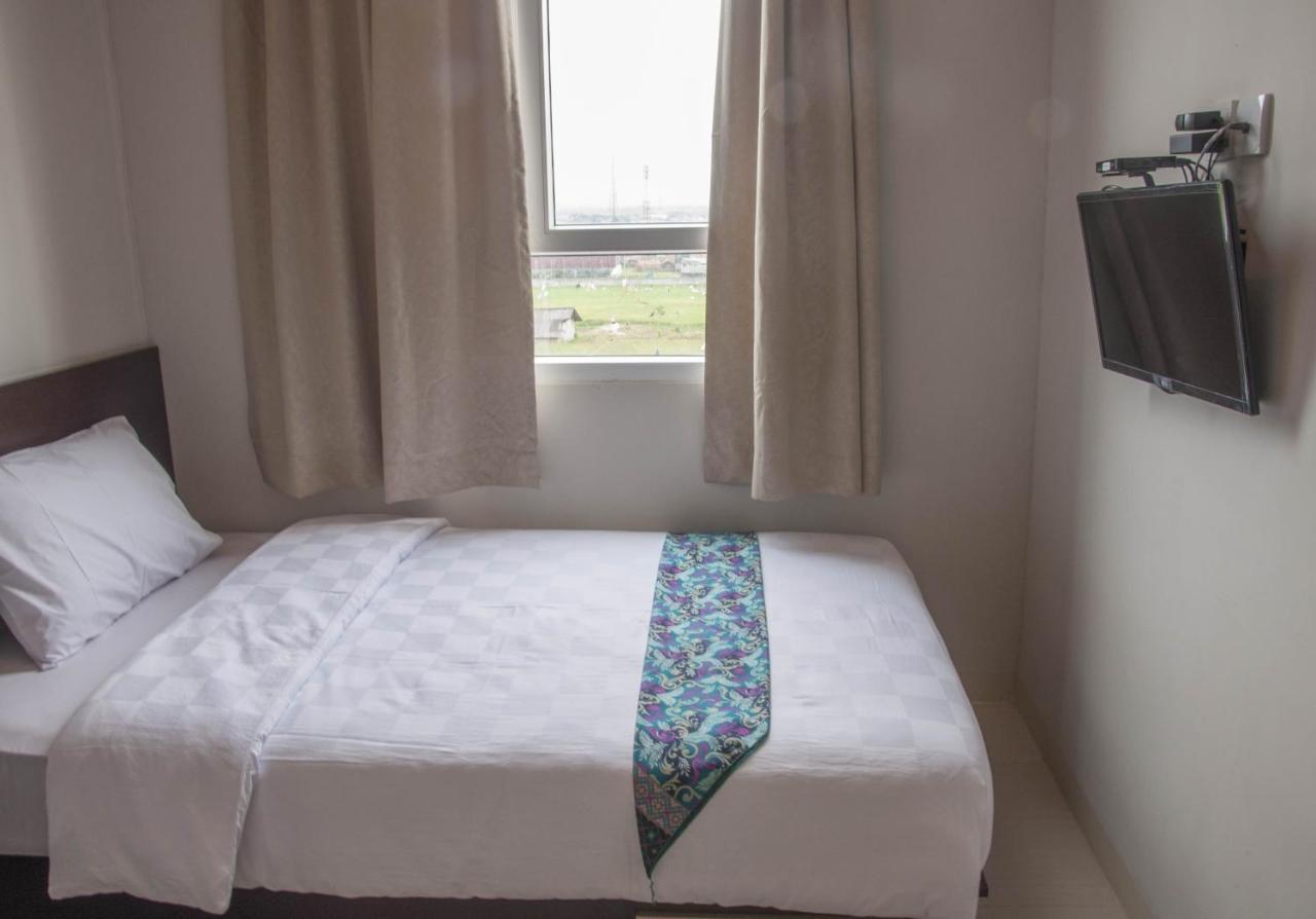 Skyland City Hotel Jatinangor Cilimus Luaran gambar