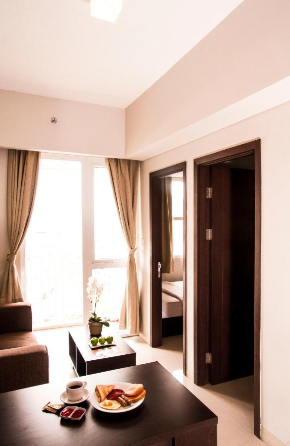 Skyland City Hotel Jatinangor Cilimus Luaran gambar